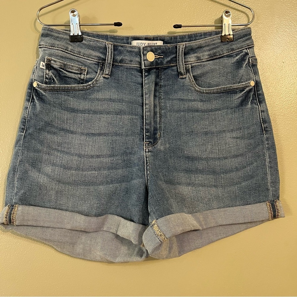 Judy Blue Women's Rolled Hem Jean Shorts Blue L